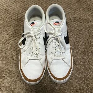 Men’s Nike Court Legacy Sneakers Size 12 White